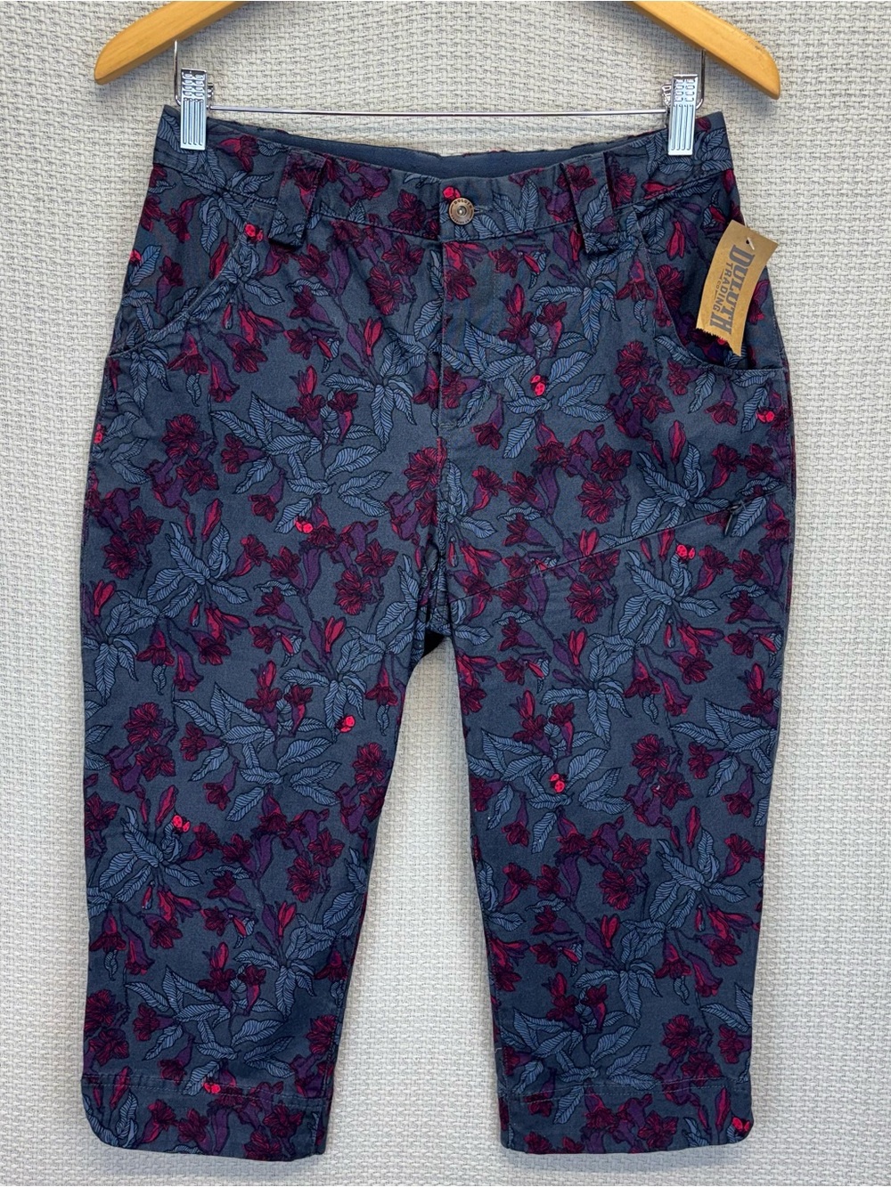NWT Duluth Trading Women’s Gardening Floral Capri Pants Size 6 Outdoor Hiking